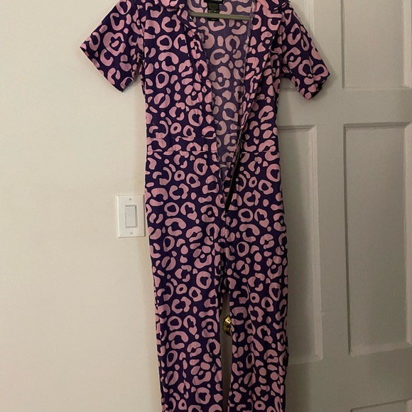 Nooworks cheers jumpsuit - Picture 2 of 4